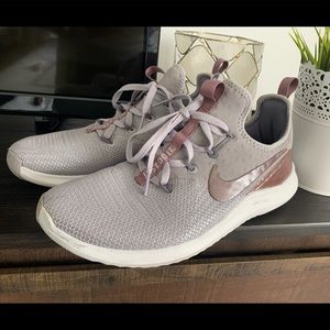 Nike Women’s Sneakers: Nike Free Training